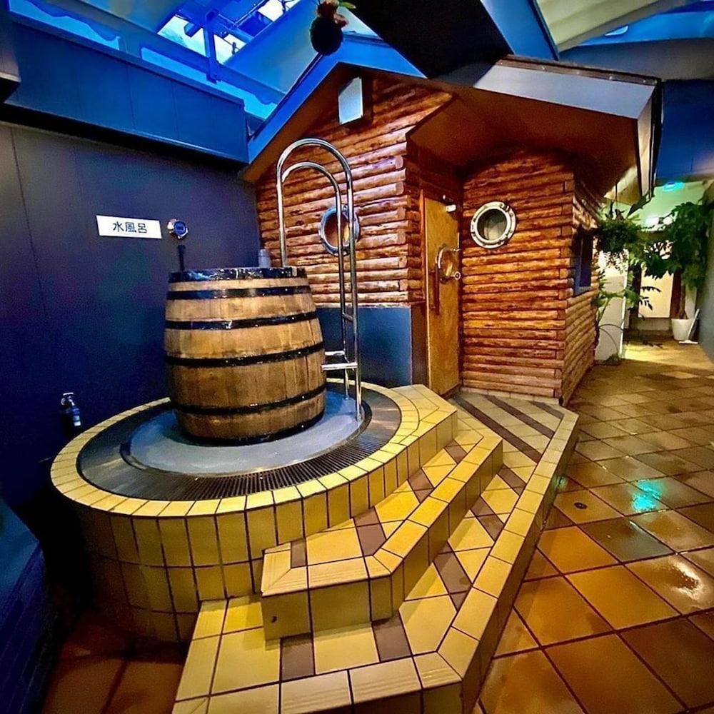 Capsule Inn Osaka - Caters To Men Εξωτερικό φωτογραφία