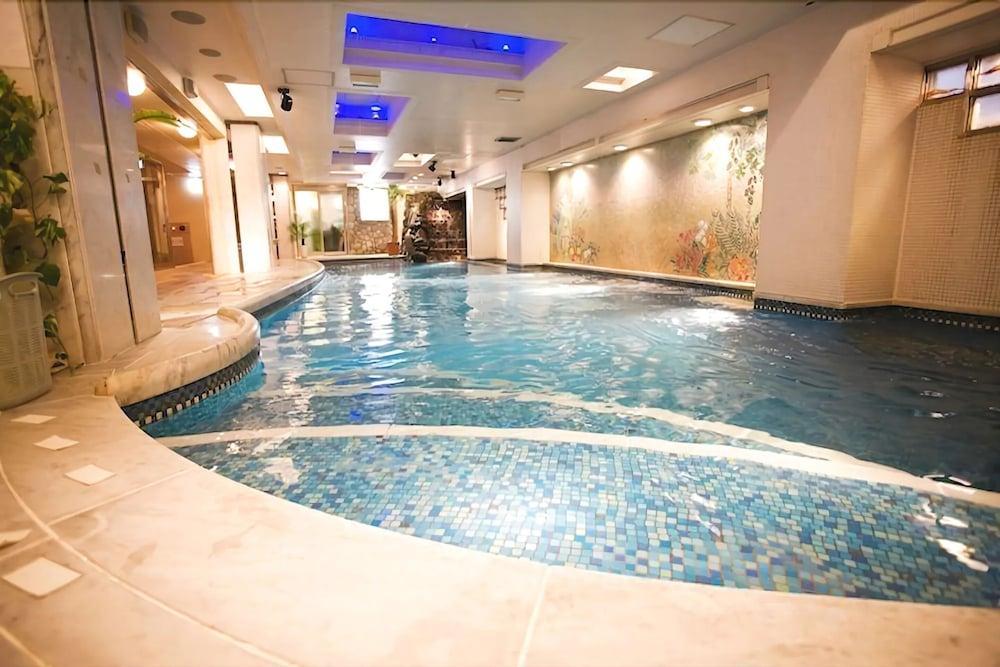 Capsule Inn Osaka - Caters To Men Εξωτερικό φωτογραφία