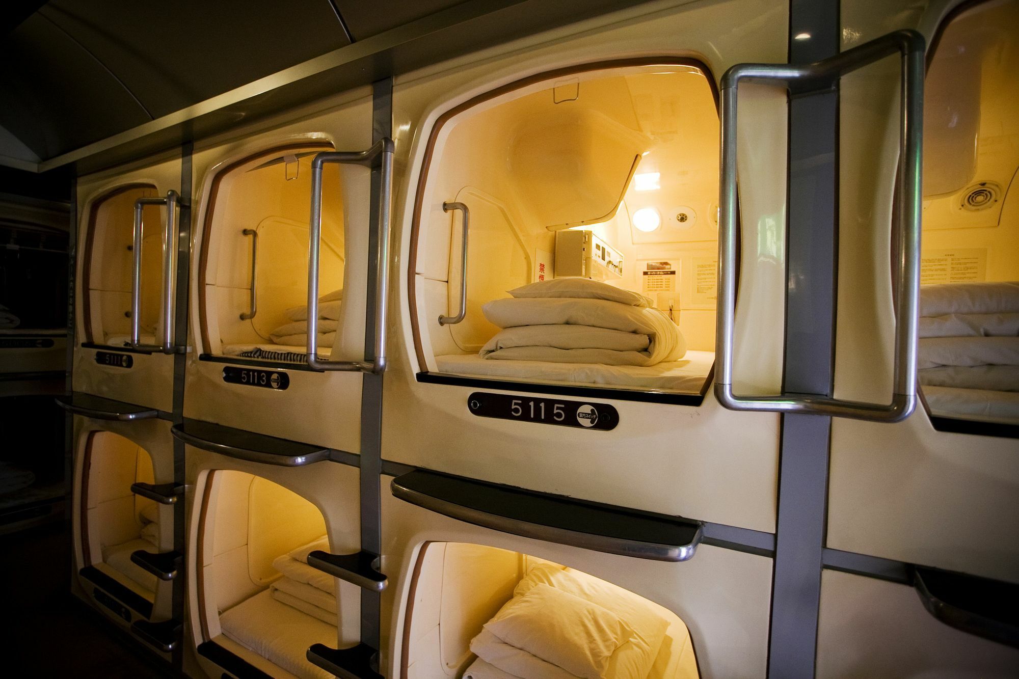 Capsule Inn Osaka - Caters To Men Εξωτερικό φωτογραφία